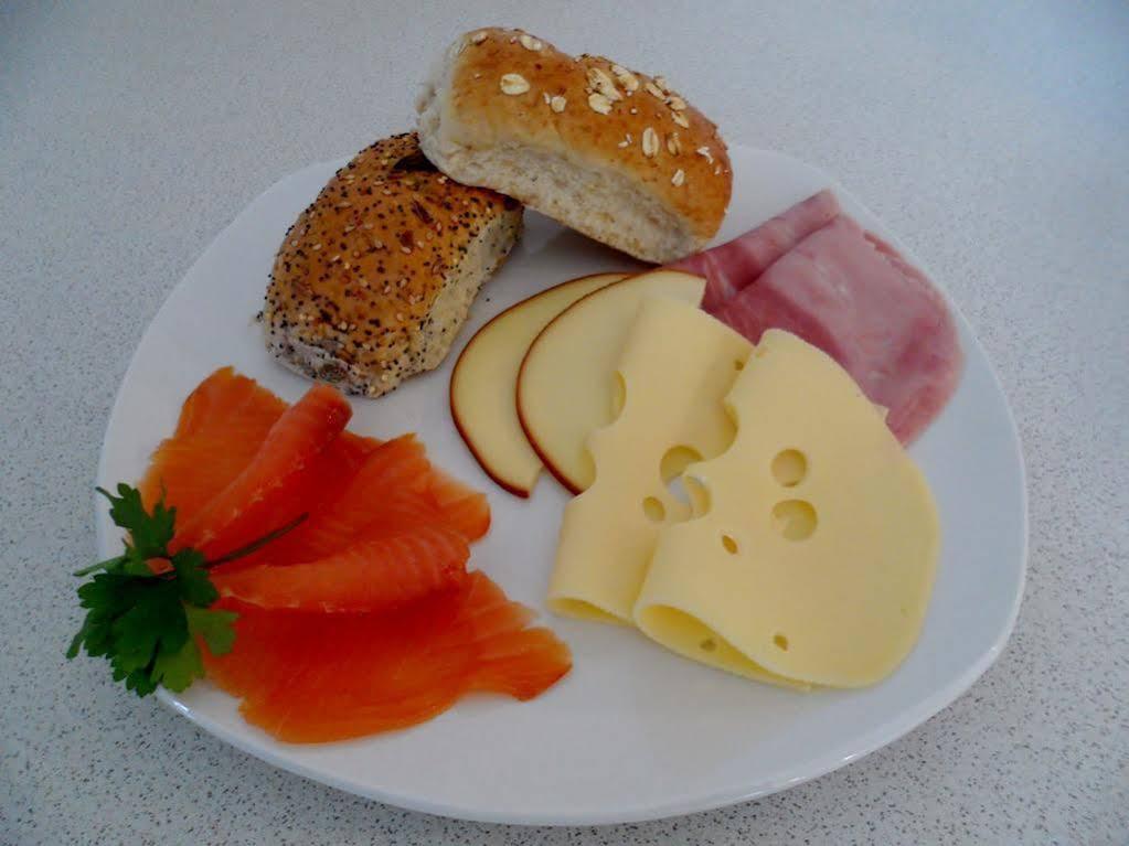 Creag Dubh Bed & Breakfast Kyle of Lochalsh Buitenkant foto