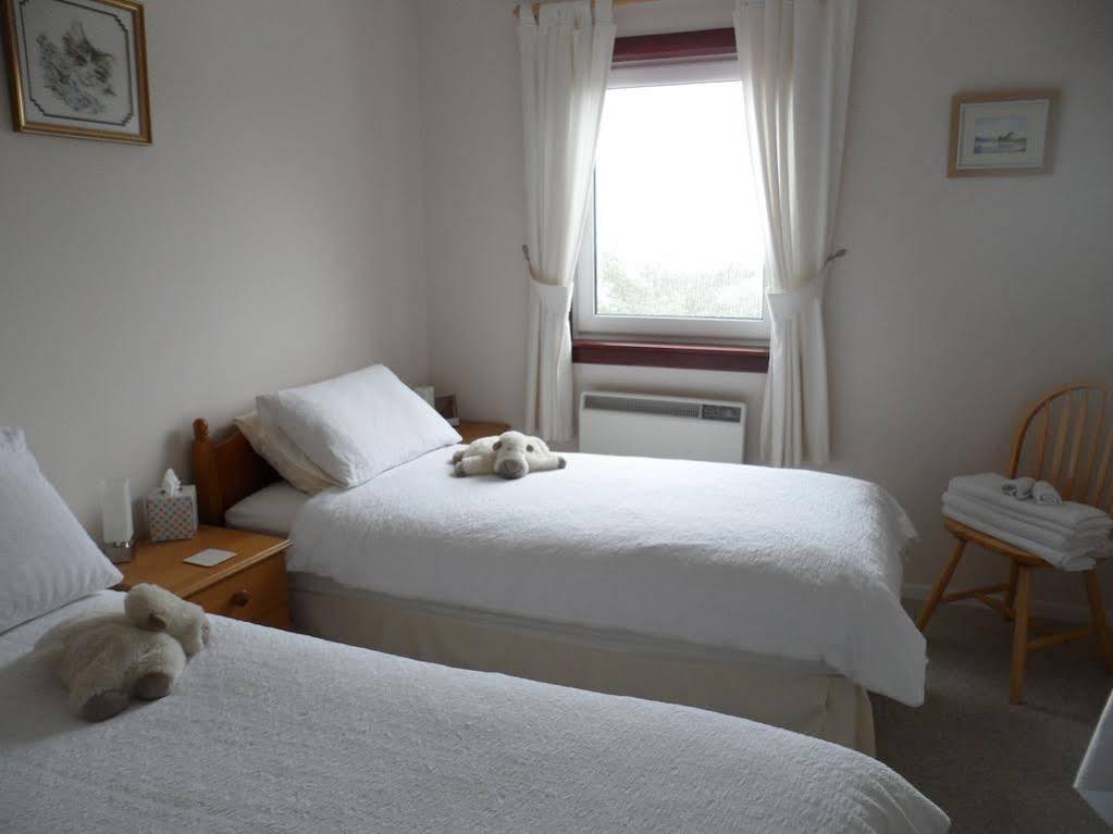 Creag Dubh Bed & Breakfast Kyle of Lochalsh Buitenkant foto